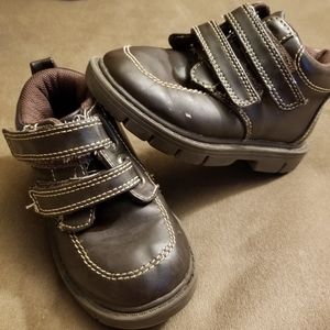 Old Navy toddler boots size 2T